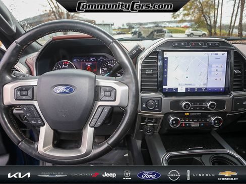 Used 2022 Ford F350 Platinum w/ FX4 Off-Road Package image 12