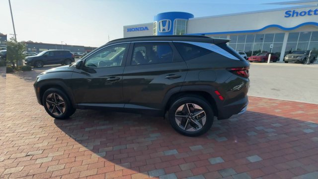 Used 2025 Hyundai Tucson SEL AWD/4WD image 8