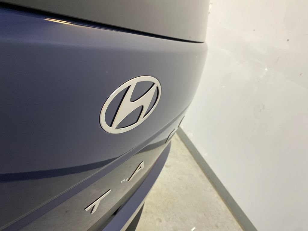 Used 2026 Hyundai Santa Fe SEL AWD/4WD image 17