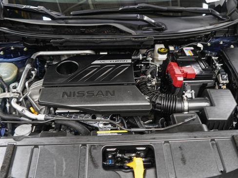 Used 2024 Nissan Rogue SV w/ SV Premium Package AWD/4WD image 31