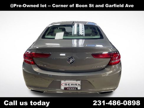 Used 2018 Buick LaCrosse Premium w/ Driver Confidence Package #2 AWD/4WD image 11