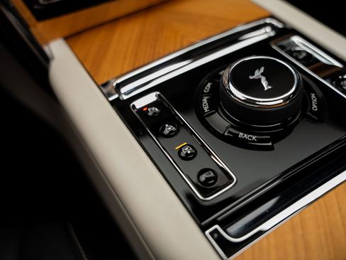 Used 2019 Rolls-Royce Cullinan AWD/4WD image 53