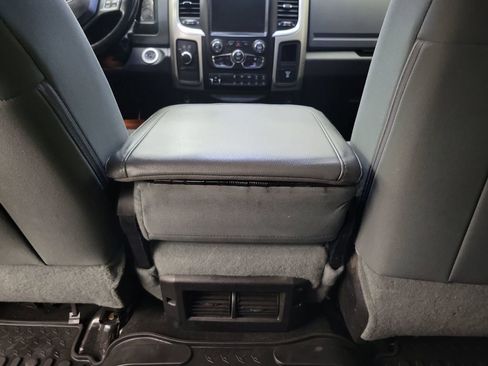 Used 2016 RAM 3500 Big Horn image 21