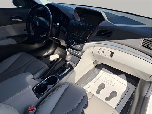 Used 2022 Acura ILX w/ Premium Package image 19