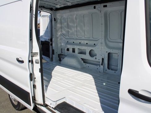 Used 2023 Ford Transit 350 Medium Roof AWD image 21