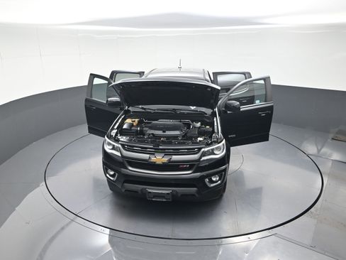 Used 2018 Chevrolet Colorado Z71 AWD/4WD image 12