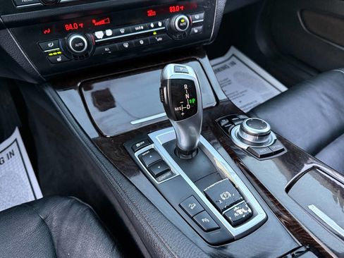 Used 2012 BMW 535i xDrive Sedan image 16
