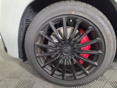 Used 2025 Mercedes-Benz GLS 63 AMG 4MATIC image 7