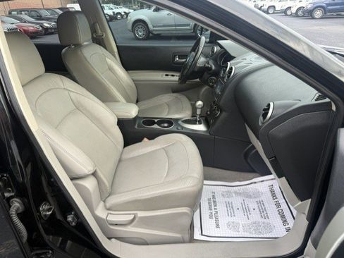 Used 2011 Nissan Rogue SV w/ SL Pkg FWD image 12