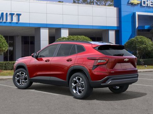 New 2026 Chevrolet Trax LT w/ Driver Confidence Package image 3