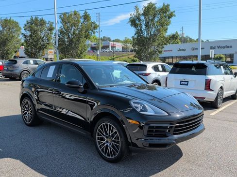 Used 2020 Porsche Cayenne E-Hybrid Coupe AWD/4WD image 28