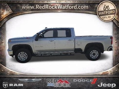 Used 2020 Chevrolet Silverado 2500 LT w/ All Star Edition AWD/4WD image 3