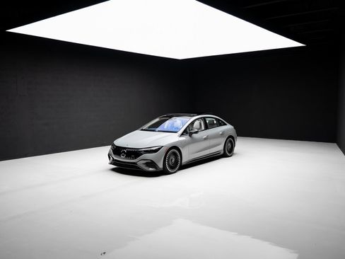 Used 2023 Mercedes-Benz EQE AMG 4MATIC Sedan image 83