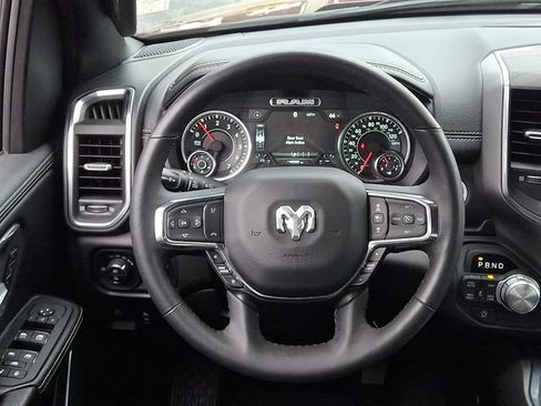 Used 2025 RAM 1500 Laramie AWD/4WD image 19