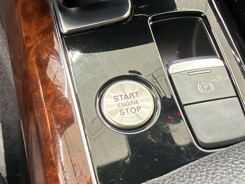 Used 2013 Audi A8 L 3.0T w/ Driver Assistance Pkg AWD/4WD image 25