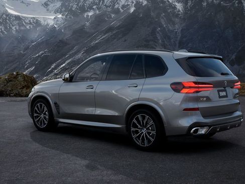 New 2026 BMW X5 sDrive40i w/ M Sport Package RWD image 27