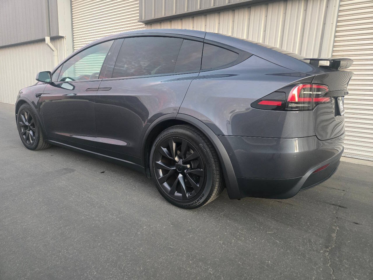 Used 2023 Tesla Model X AWD/4WD image 6