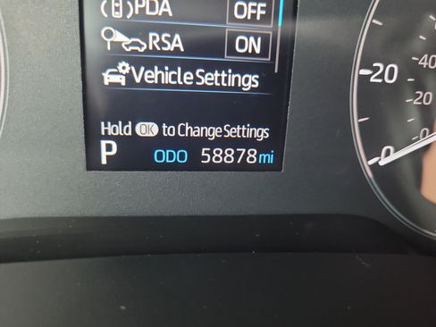 Certified 2024 Toyota Corolla LE image 31