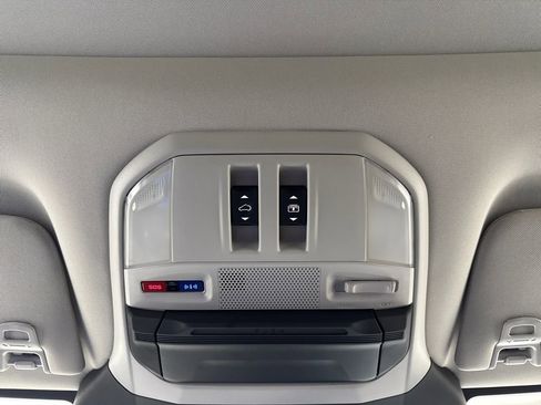 Used 2025 Subaru Ascent Touring image 21