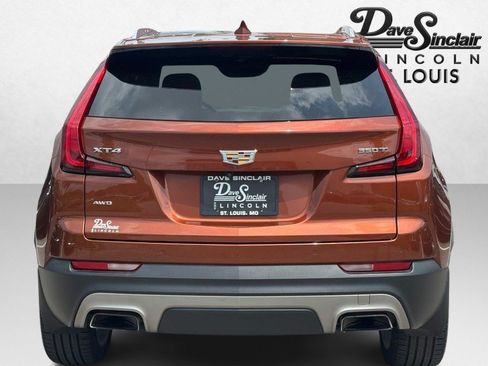 Used 2020 Cadillac XT4 Premium Luxury AWD/4WD image 4