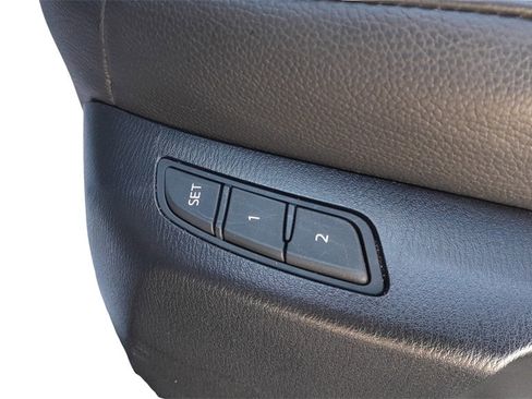 Used 2025 MAZDA CX-5 Carbon Edition image 19