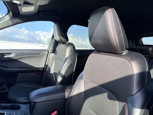 Used 2025 Ford Escape ST-Line AWD/4WD image 14
