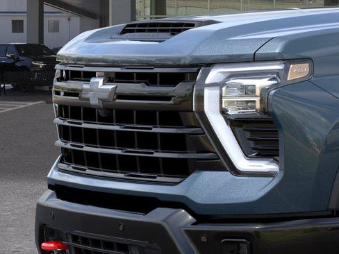 New 2026 Chevrolet Silverado 2500 LTZ w/ LTZ Plus Package AWD/4WD image 13