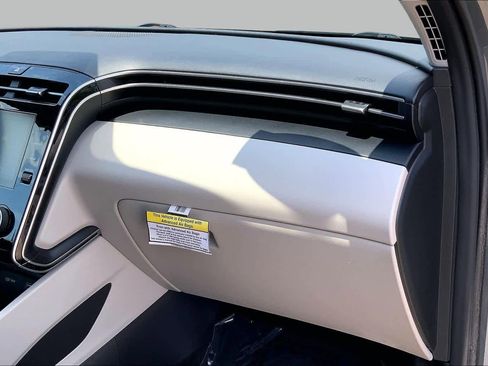 Used 2024 Hyundai Tucson SE AWD/4WD image 18