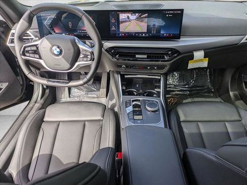 Used 2025 BMW 230i xDrive Coupe w/ Premium Package image 16