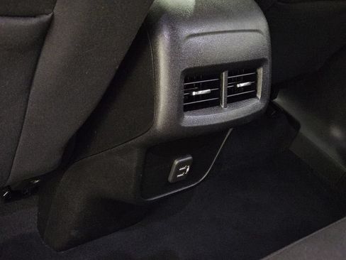 Used 2021 Chevrolet Equinox LT AWD/4WD image 24
