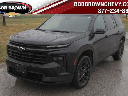 Used 2024 Chevrolet Traverse LT w/ Midnight/Sport Edition image 1