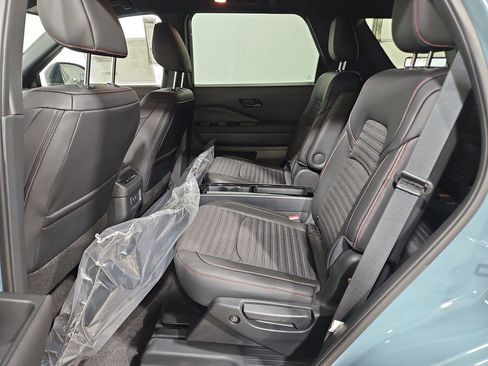 New 2026 Nissan Pathfinder Rock Creek AWD/4WD image 24