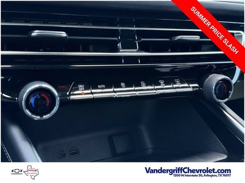 New 2026 Chevrolet Traverse LT FWD image 18