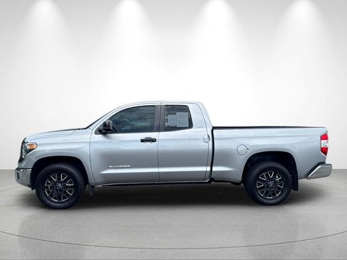 Used 2018 Toyota Tundra SR5 w/ SR5 Upgrade Package RWD image 2