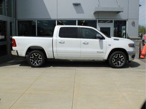 New 2026 RAM 1500 Laramie AWD/4WD image 4
