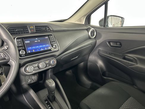 Used 2024 Nissan Versa S w/ Trunk Package image 25