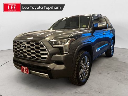 Used 2023 Toyota Sequoia 4WD image 1