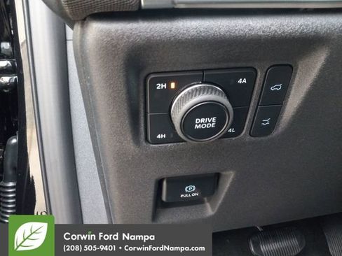 New 2025 Ford Expedition Platinum w/ Stealth Performance Package image 13