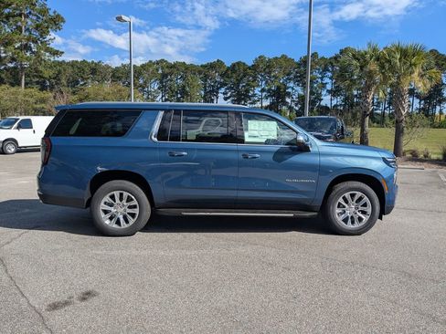 New 2026 Chevrolet Suburban Premier w/ Sun And Tow Package image 3