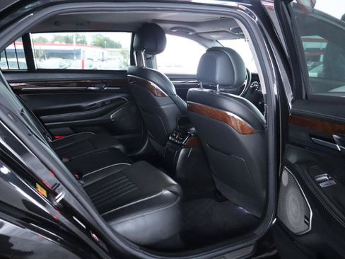 Used 2018 Genesis G90 3.3T Premium RWD image 35