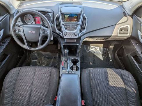 Used 2017 GMC Terrain SLE image 25