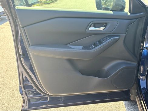 New 2026 Nissan Rogue SV image 22