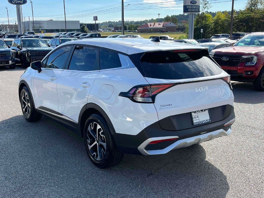 Used 2025 Kia Sportage EX FWD image 30