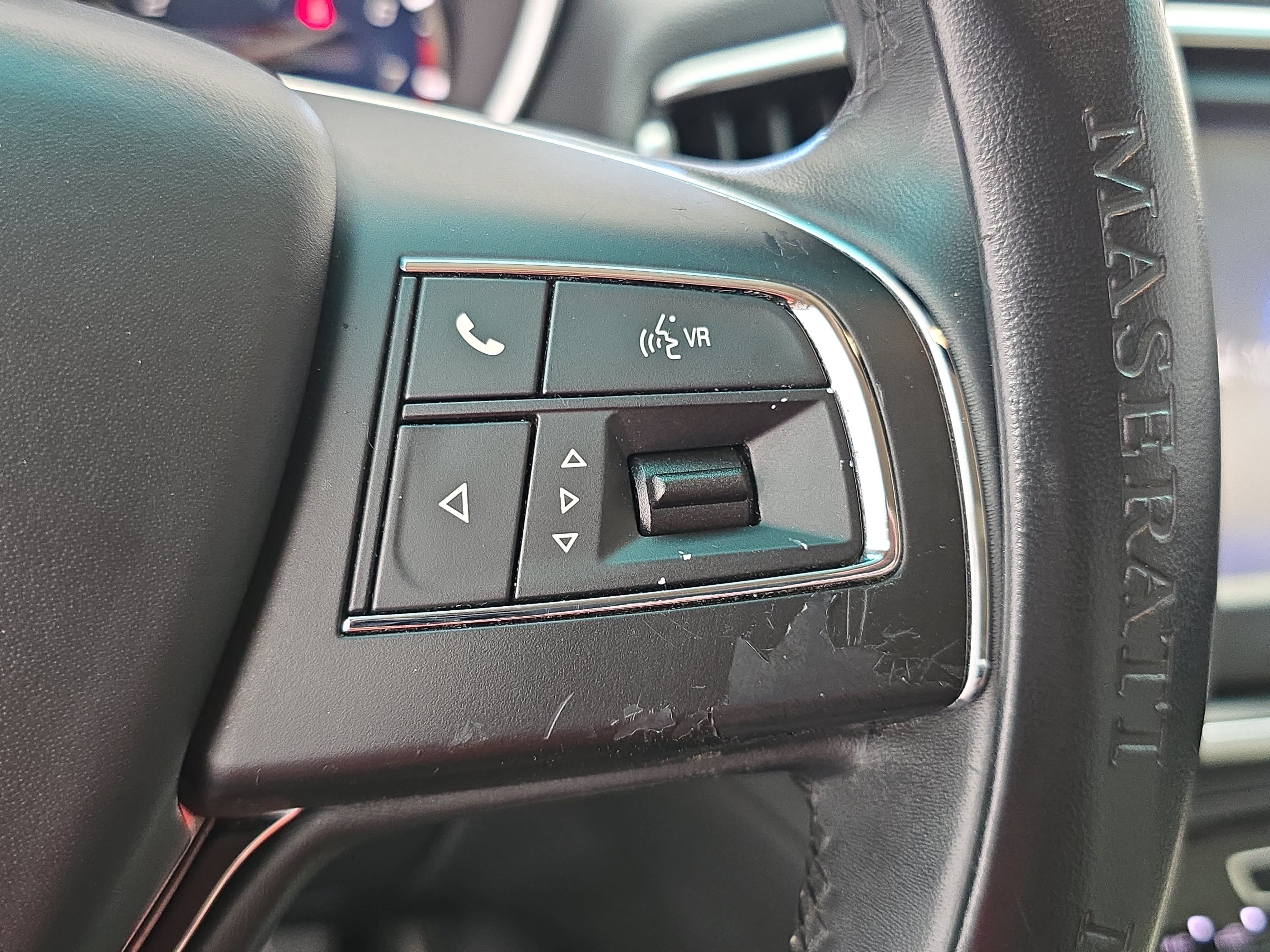 Used 2014 Maserati Ghibli RWD image 17
