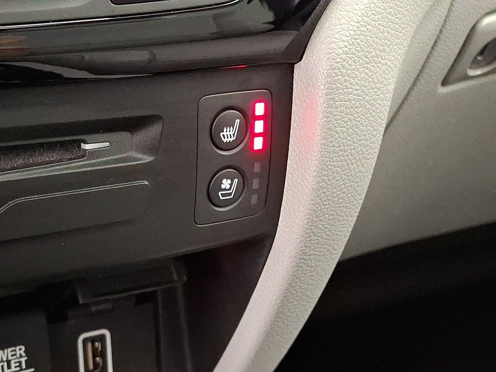 Used 2020 Honda Pilot Elite image 11