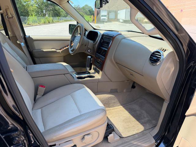 Used 2010 Ford Explorer Eddie Bauer AWD/4WD image 20