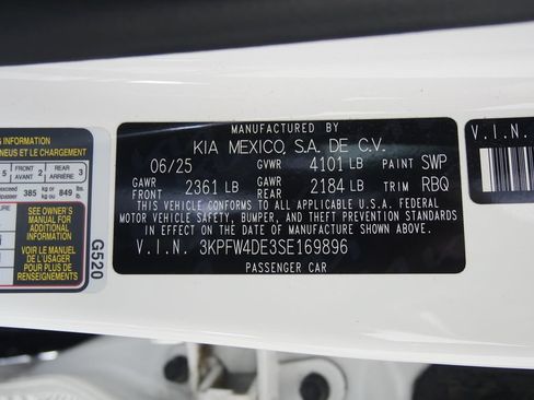 Used 2025 Kia K4 GT-Line w/ GT-Line Premium Package FWD image 24
