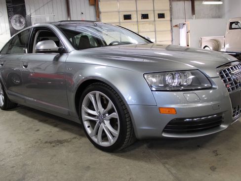 Used 2009 Audi S6 Sedan AWD/4WD image 8