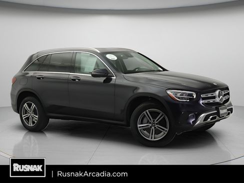 Certified 2022 Mercedes-Benz GLC 300 image 1