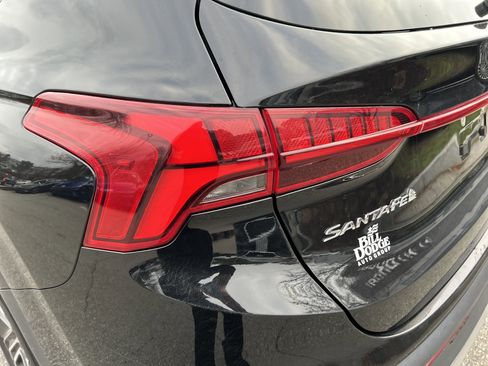 Certified 2023 Hyundai Santa Fe SEL w/ Premium Package image 11